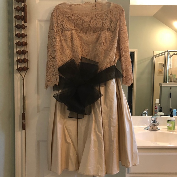 Original Linda Asaf Custom Vintage Wedding Dress - Picture 2 of 4